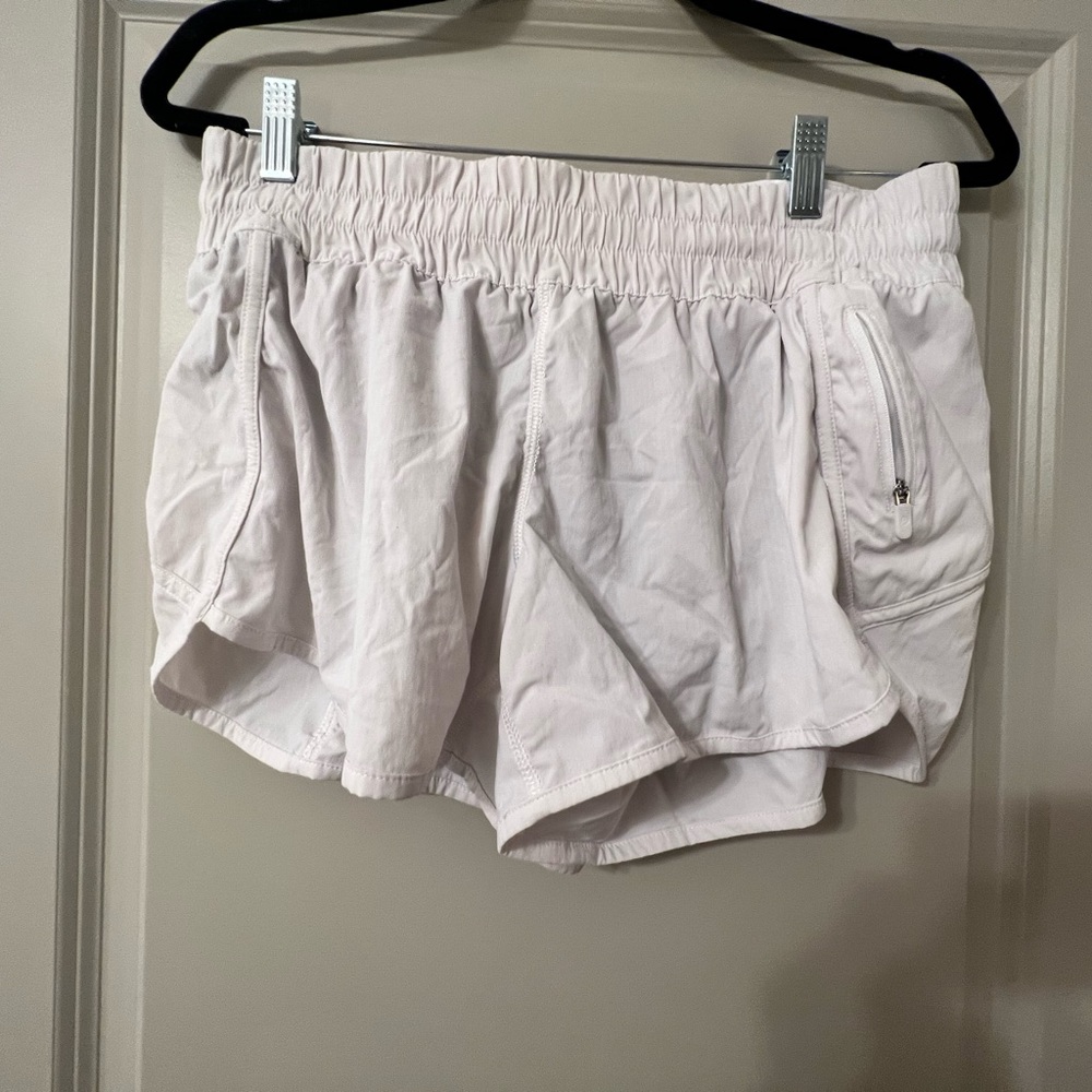 Lululemon white tracker shorts 12